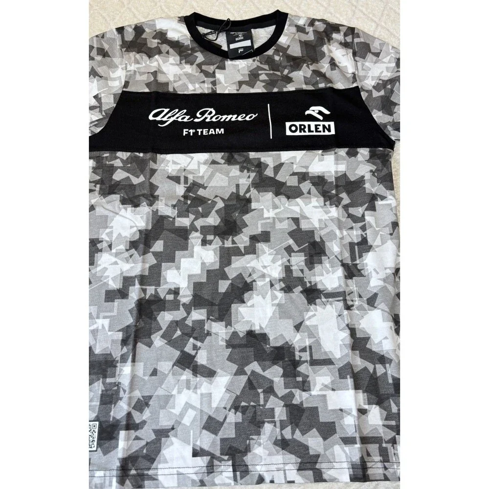 NWT Alfa Romeo Racing F1 Team Orlen Camo Pixilated Men’s Shirt Size L